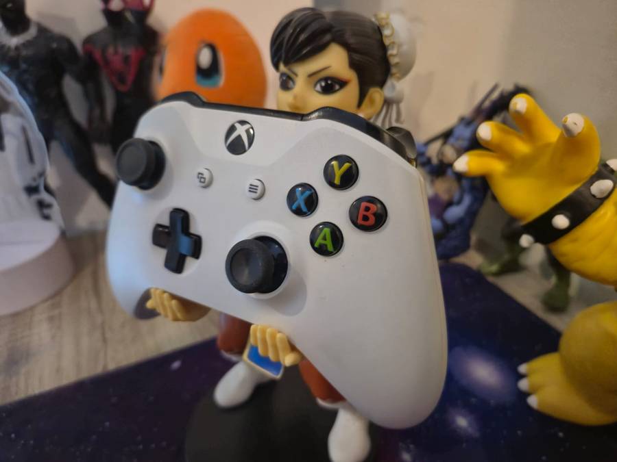 Xbox One S Controller (Pre-owned)