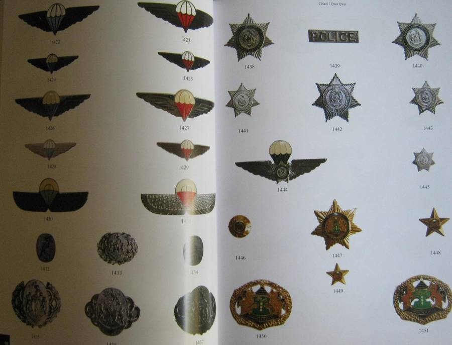 Border War Badges A Guide to South African Military & Police Badges 1964  1994 Andrew Ross Dinnes