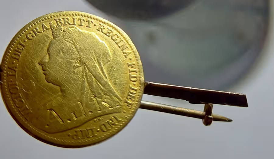 1894 Victoria Gold Sovereign THE REAL THING!!!