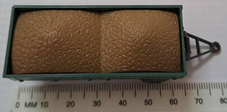 Model Trains/Cars HO 1 x Wiking Trailer with load (Green).