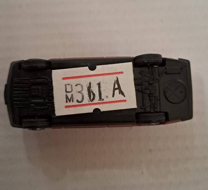 Model Trains/Cars HO 1 x Herpa Mercedes-Benz 190E.