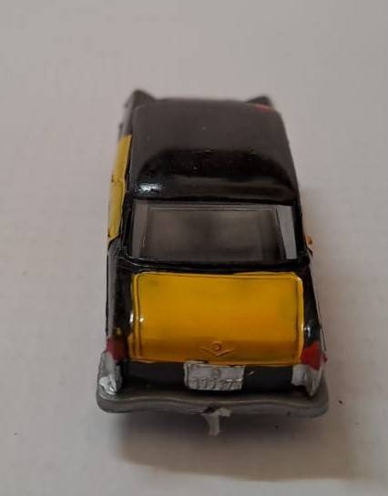 Model Trains 1:87 HO 1 x Taxi Barcelona EKO Seat 1400.