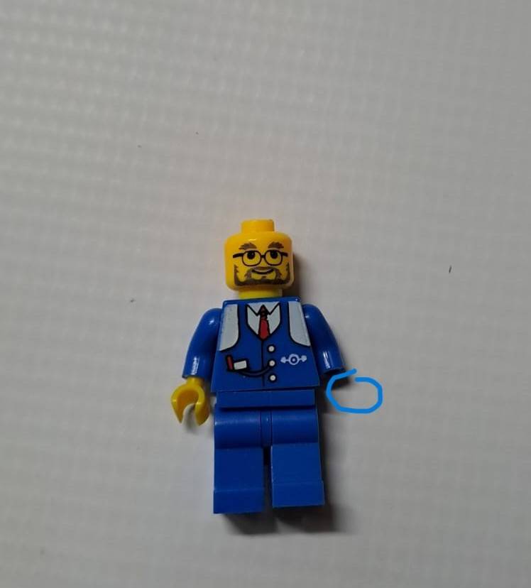 LEGO MINI FIGURINE.