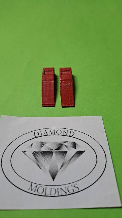 Model Trains 1/87 H0 - Ramps for Cars (x2, Red)