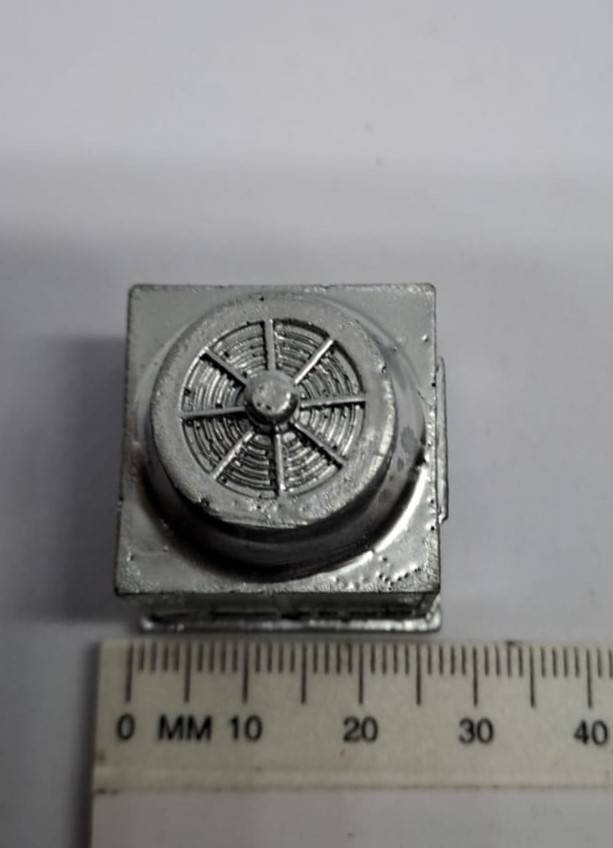 Model Trains HO - Roof Aircon Fittings Big (x1)    - 25mm x 27mm x32mm