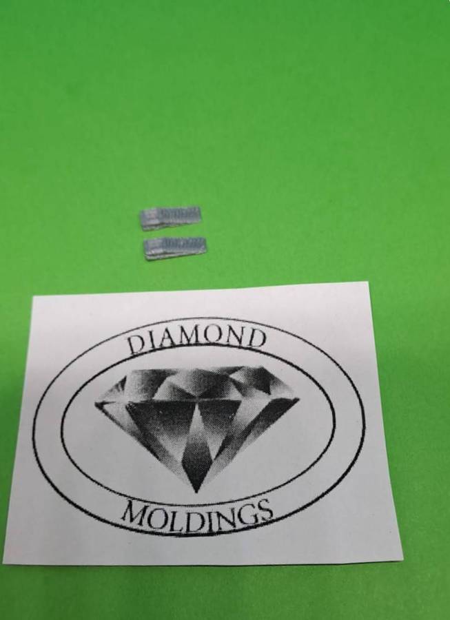 Model Trains N Scale - 1 x Ramps for Cars (x2, Grey) - 11mm x 3mm x 3mm