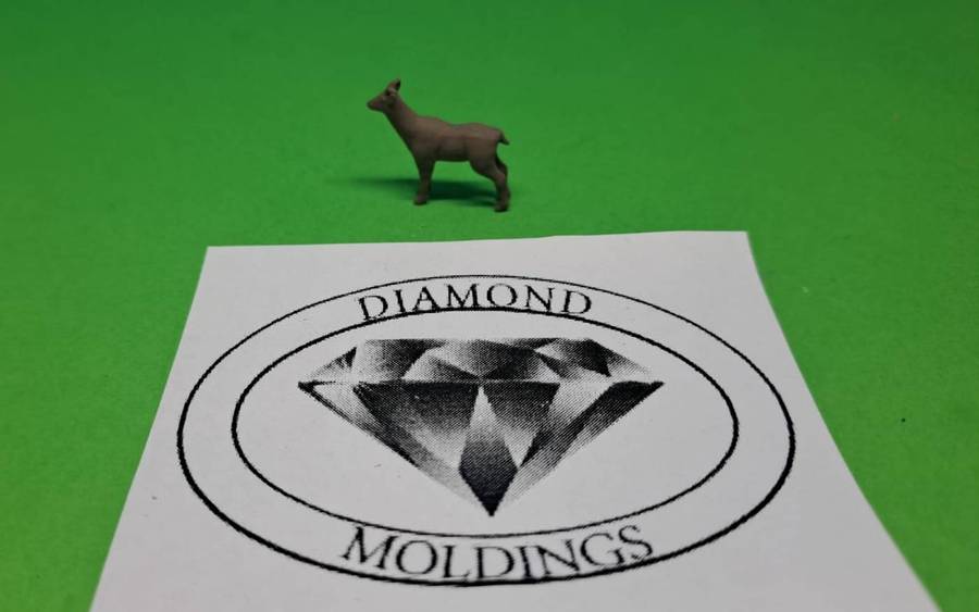 Model Trains N Scale - 1 x Animals - Buck Antelope - 10mm x 3mm x 13mm