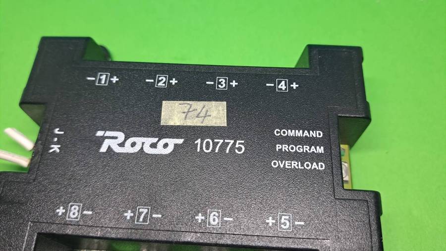 Model Trains H0/OO-Scale 1 x Roco 10775 DCC Solenoid Point Motor Driver - 8 Channel