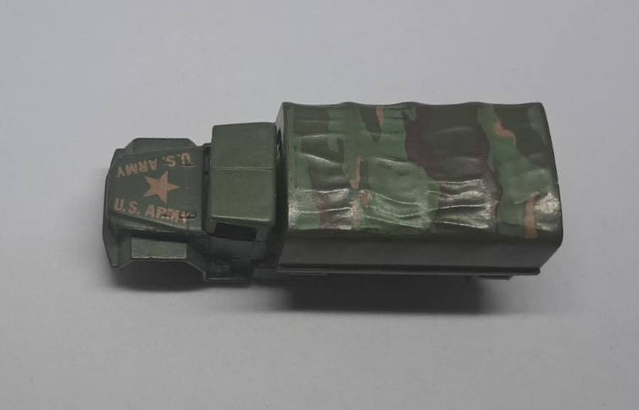 Model Trains HO/OO 1 x Hot Wheels Army Truck for scrap yard. - Mattel 1983. (no wheels).