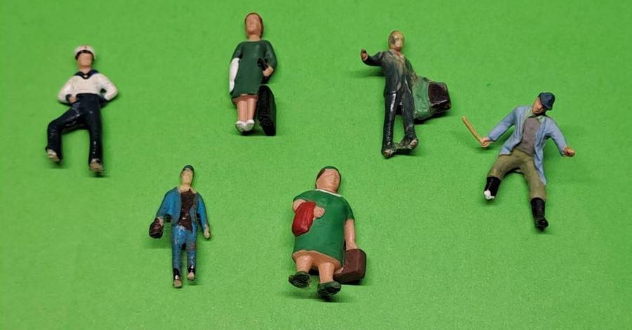 Model Trains HO 1 x Pack of Figures x 6 (20mm high)