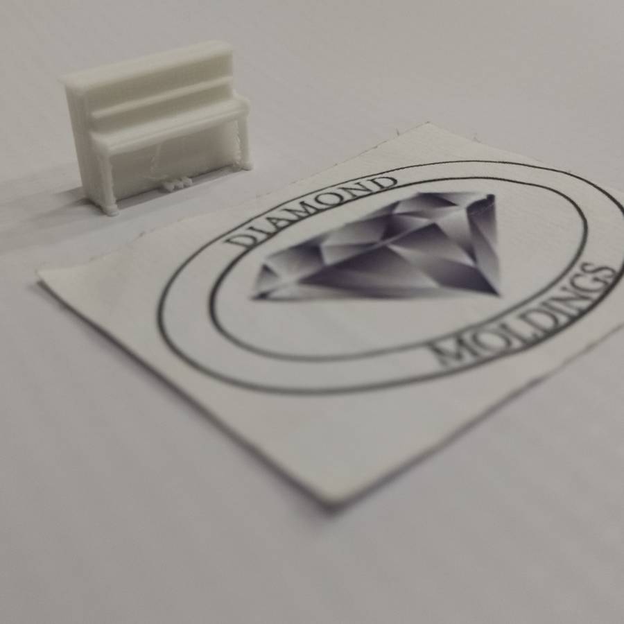 Model Trains HO-Scale - 1 x Piano Upright - 21mm x 7mm x 15mm