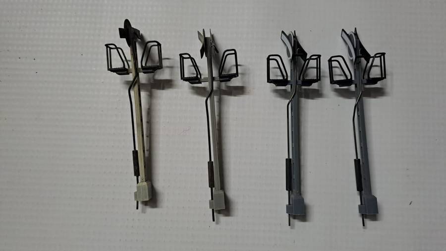 Model Trains HO 1 x Fleischmann Signals Set of 4.