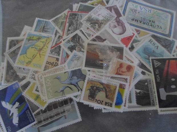 488 X RSA MINT STAMPS SEE PICS
