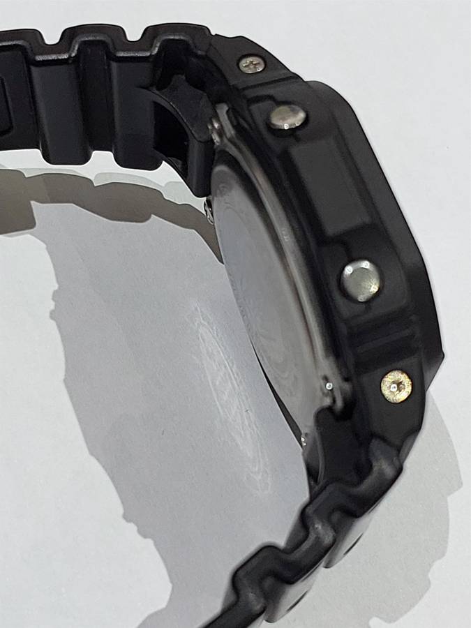 Casio G-Shock men`s wrist watch (G-5600E-1DR solar)