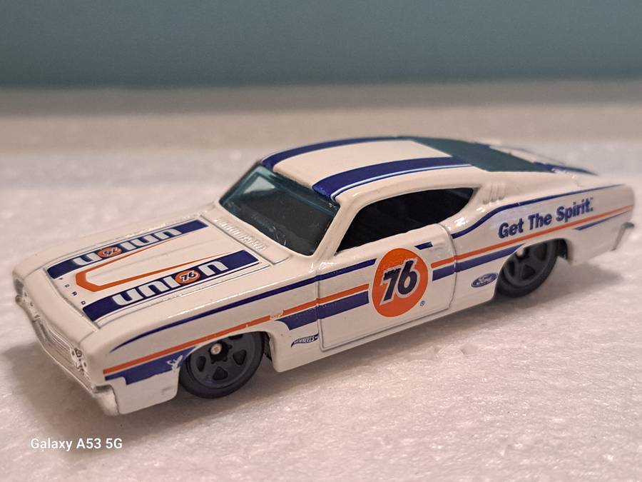 '69 Ford Torino Taladega - Union 76 Livery