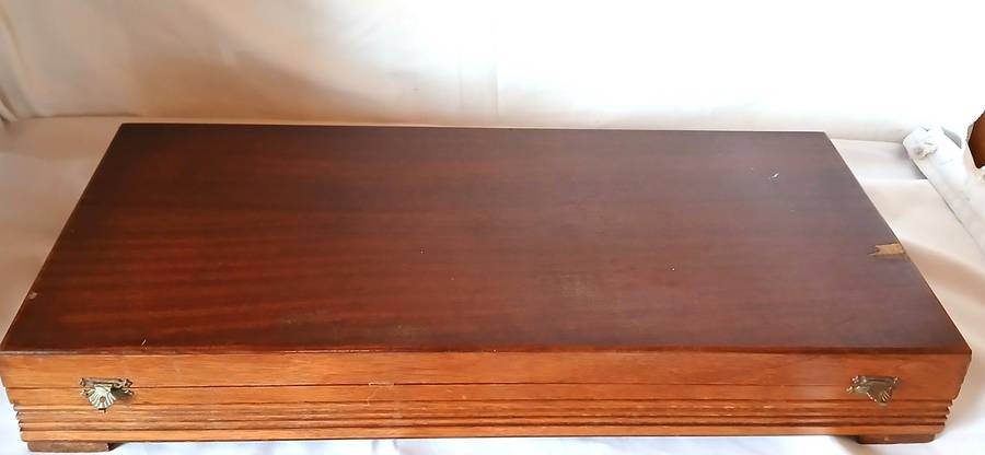 Vintage Ribera stainless steel cutlery set