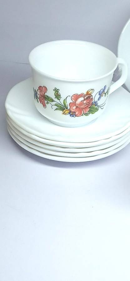Vintage Arcopal milk glass tea set