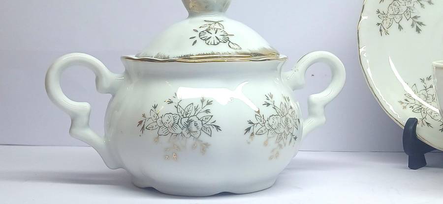 Vintage demitasse 'Courting couple' tea set
