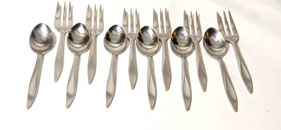 Vintage Eetrite stainless steel 'Montego' set