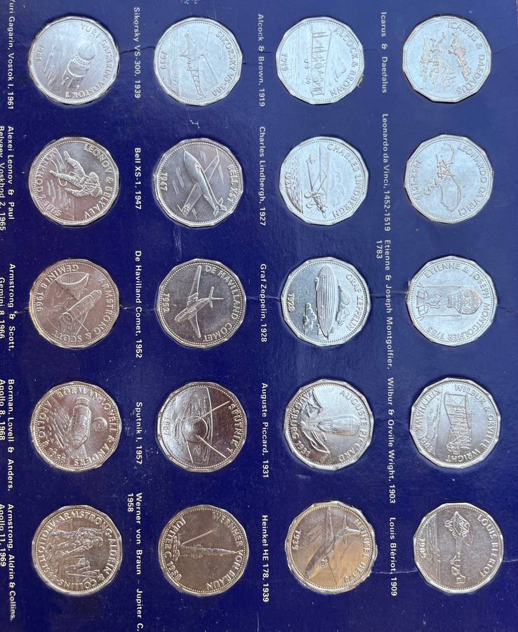 MAN IN FLIGHT. Shell collectable