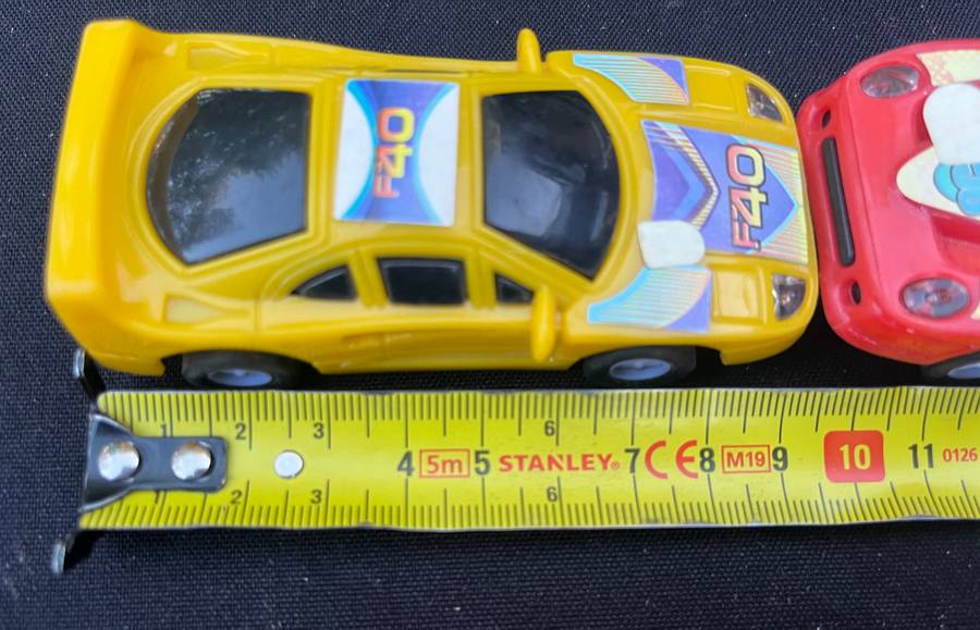 Slot cars and tracks