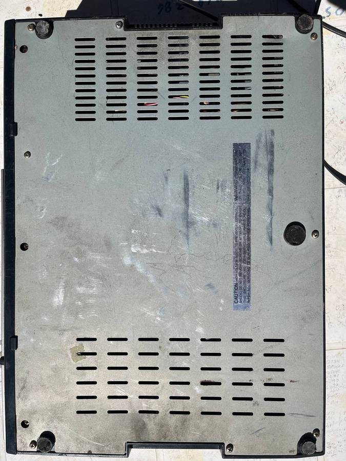 Old Sanyo Beta Video machine. NOT WORKING. For spares or repair.