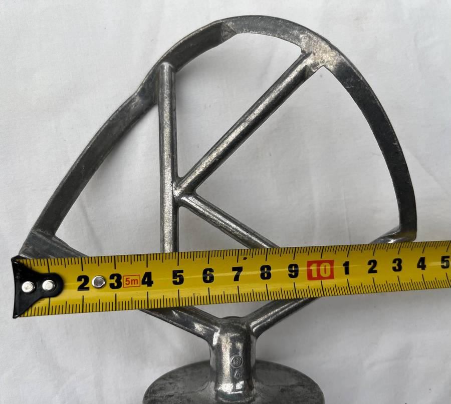 Mixer accessories. (KENWOOD?)