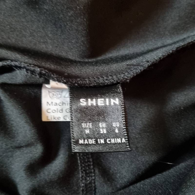 Shein Fitness Shorts - never worn - Size M