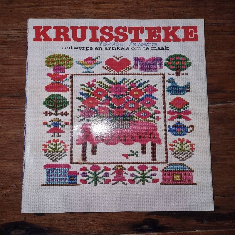 Kruissteke ontwerpe en artikels om te maak