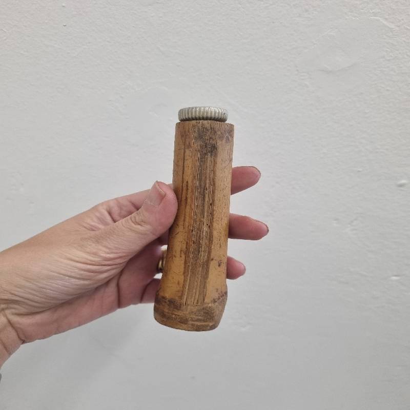 Vintage wooden container with R. Santhagens Stellenbosch lid