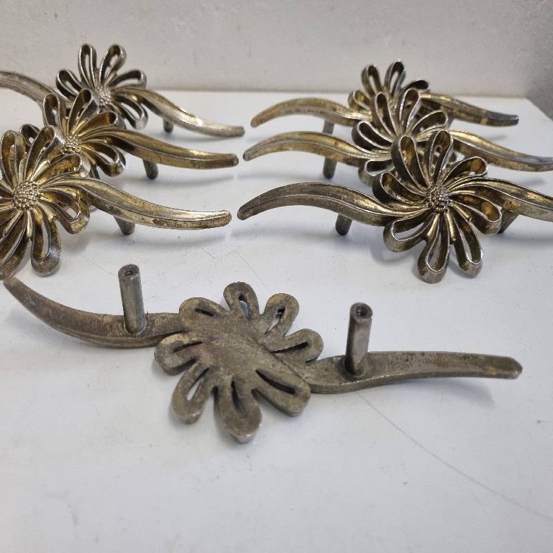 7 x Large Vintage Metal Handles