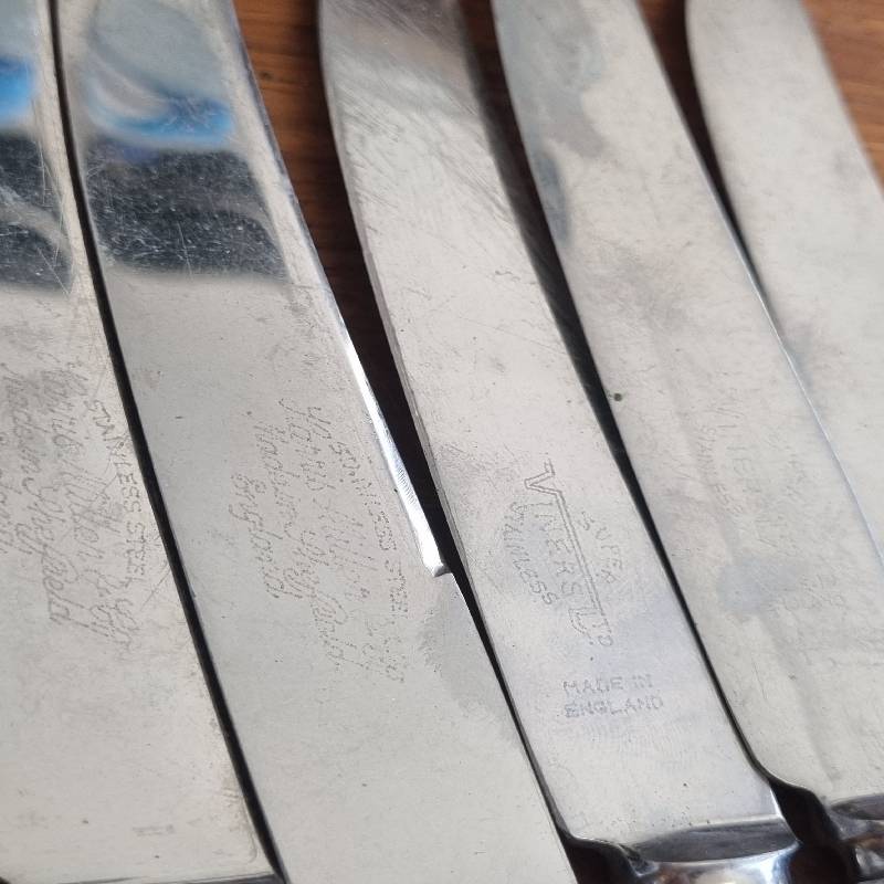 14 x Vintage Bone Handle Knives