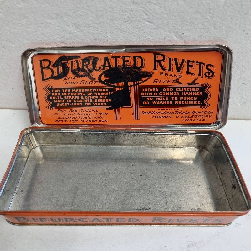 Vintage Tin - Bifurcated Rivets Tin