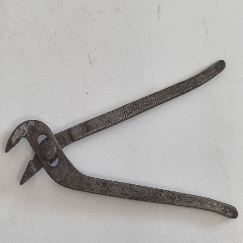 Small Hinsdale Tool - Made in USA - Length - 11.5cm