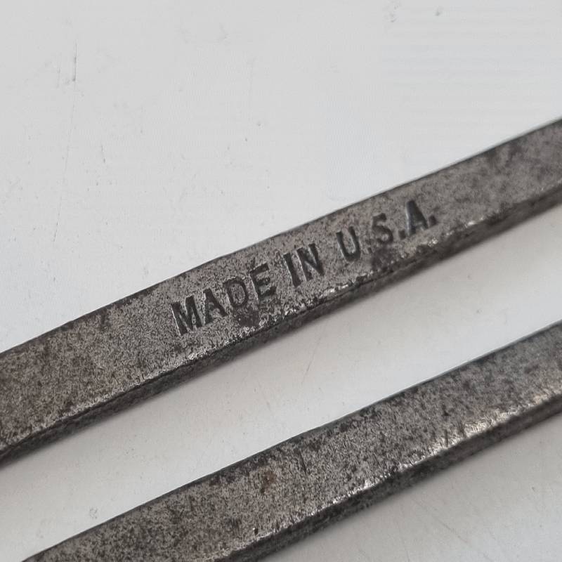 Small Hinsdale Tool - Made in USA - Length - 11.5cm