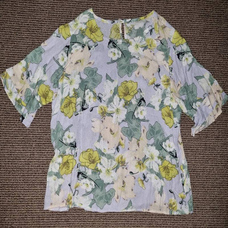 2 Piece Pant and top set by Slick - Size M