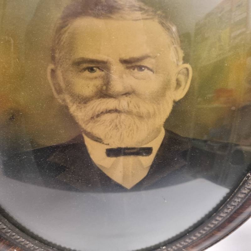 Vintage Oval Wooden Picture Frame with curved glass and vintage photo