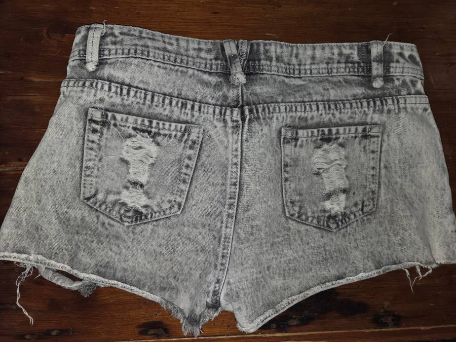 Fashion Express Distressed Denim Short - Size 8