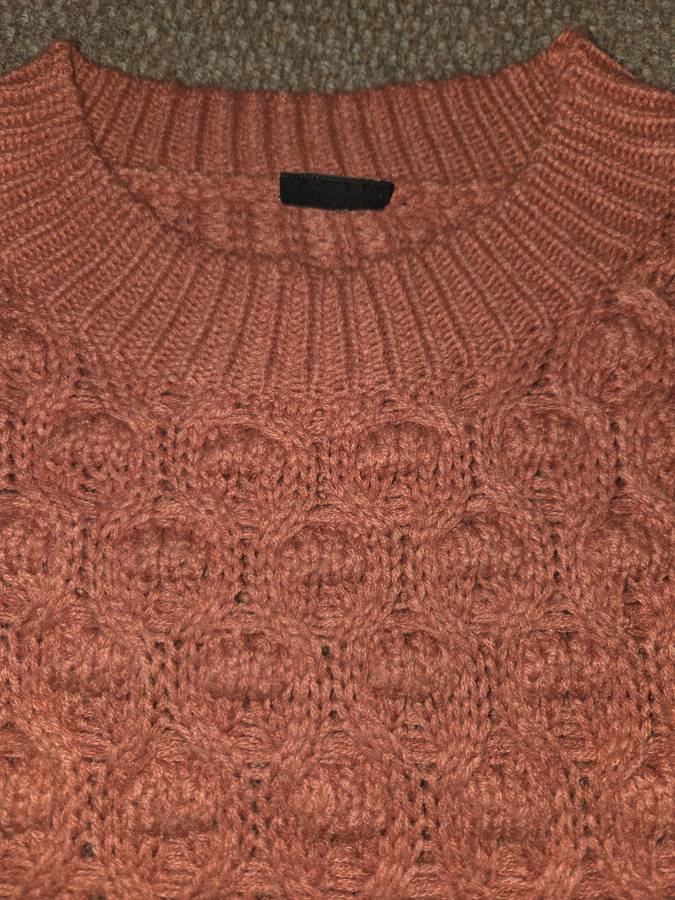 Chunky Knitwear - Size M