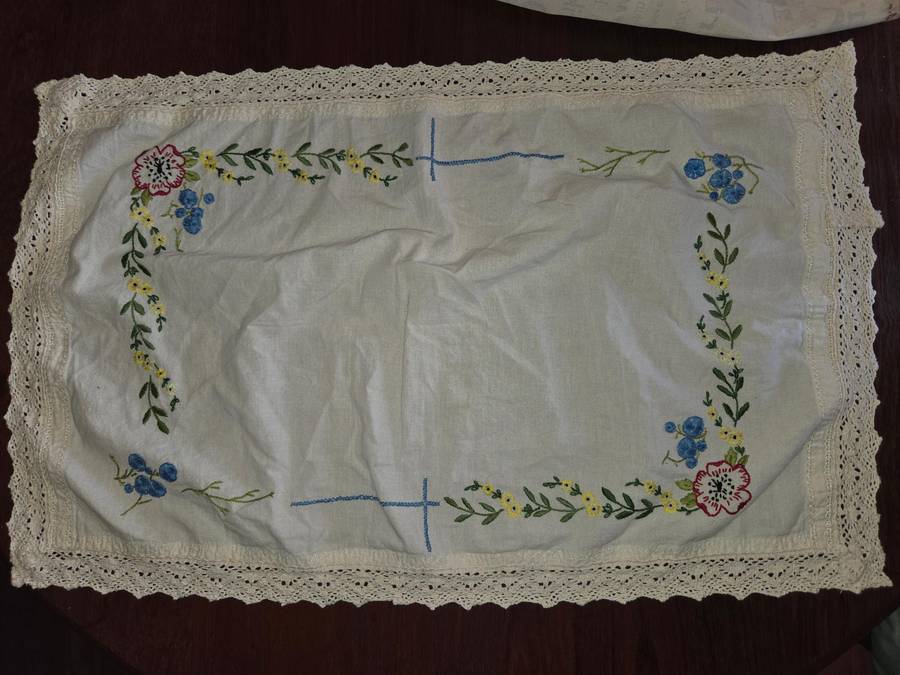 Vintage Embroidered Doily - Size - 75cm x 47cm