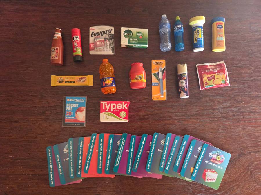 16 x Little Shop items with cards