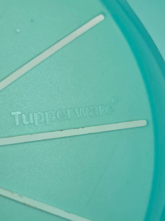 Tupperware Colander
