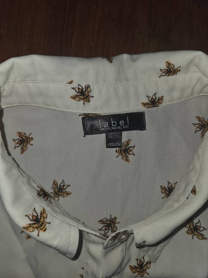 Rachel Roy Shirt with bee detail - Size XL