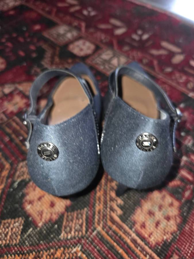 Daniel Hechter Navy Heels - New Size 6