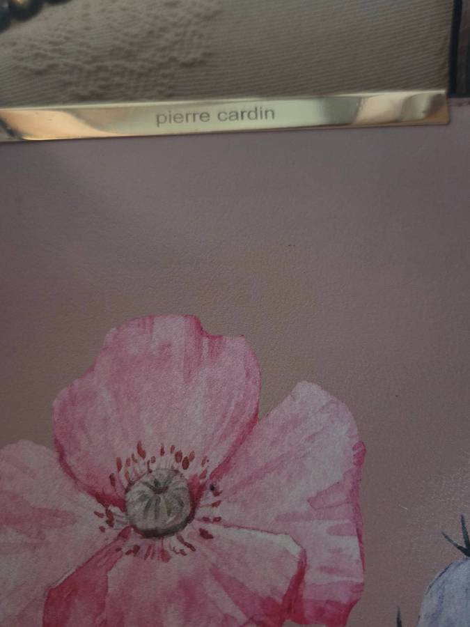 Large Pierre Cardin Handbag with floral detail - Beautiful and good quality