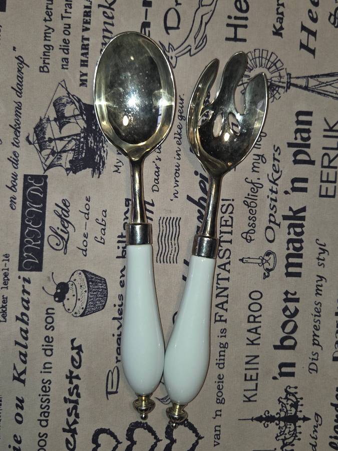 Set of Salad Servers