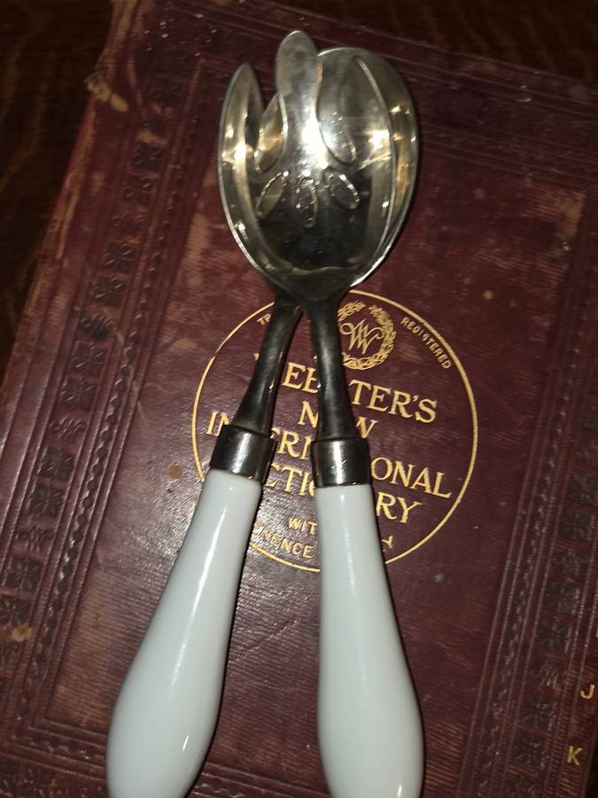 Set of Salad Servers