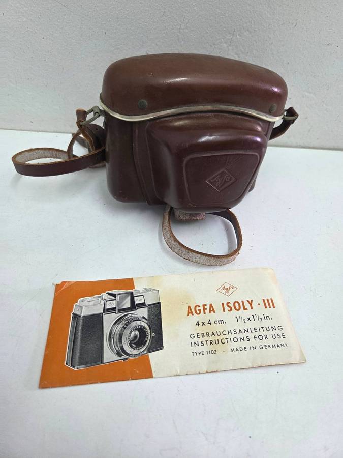 Vintage Agfa Isoly III Camera - Made in Germany - Not tested selling AS IS