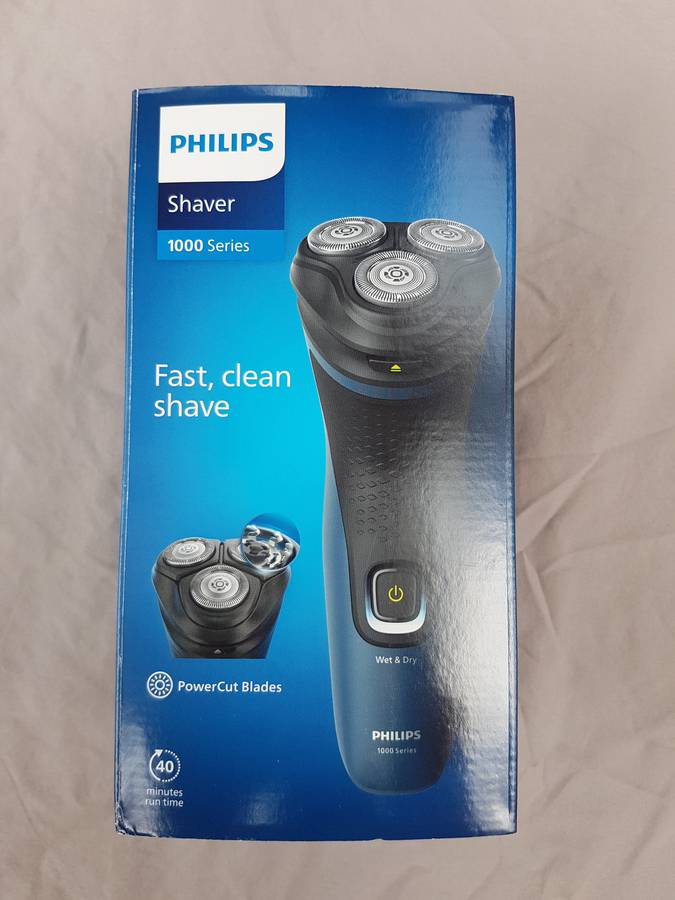 Philips Shaver 1000 Series Wet and Dry S1151 New Sealed