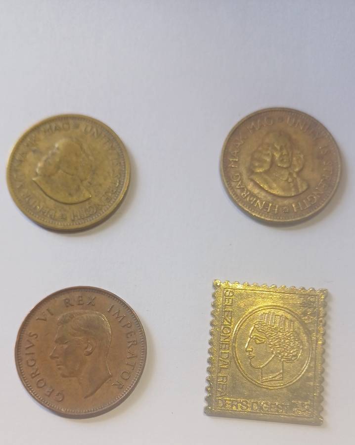 Sterling Silver 1894 Queen Victoria Royal Family Medallion Pendant (Very Rare) And other items